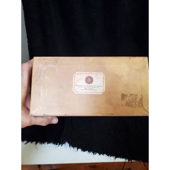 Wine Tote Two Bottle Holder/Gift Box by Fabrice de Villeneuve - Picture 7 of 7